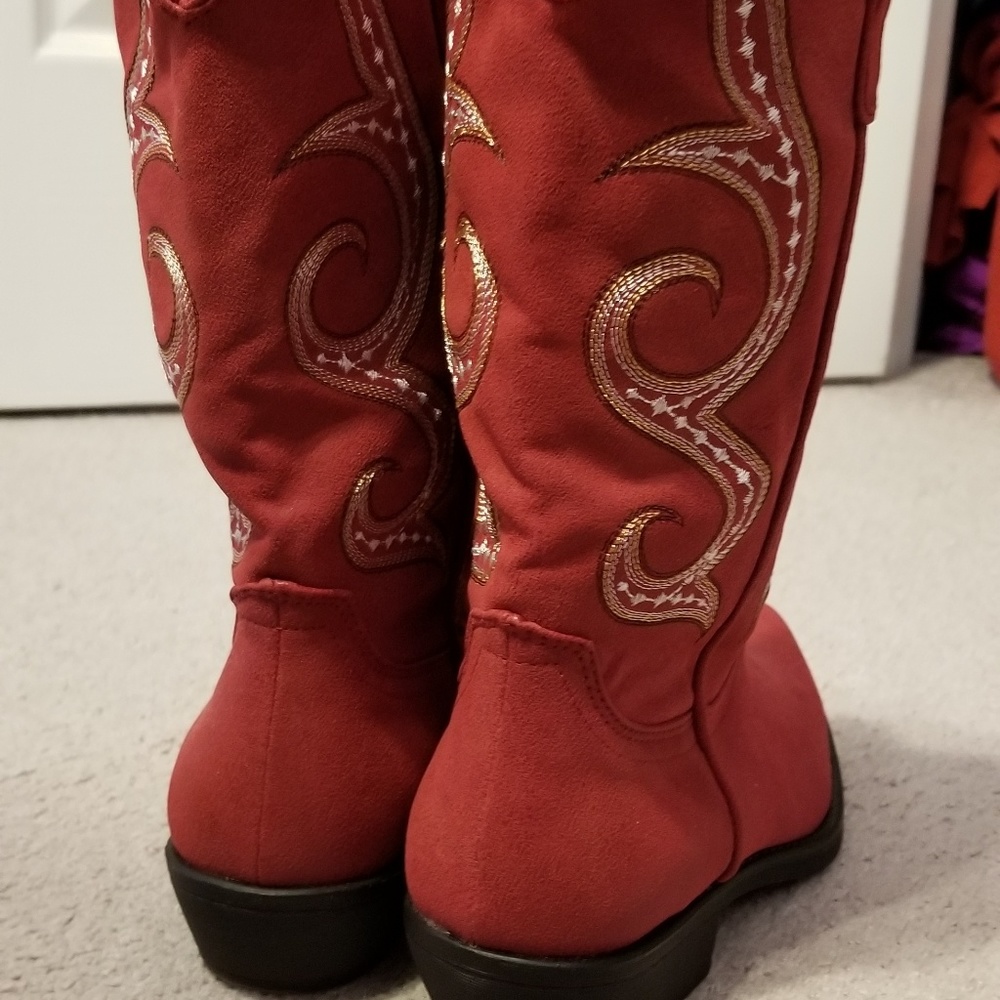 Red Boots